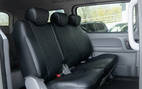 Hyundai H-1 II рестайлинг, 2018 год, 2 920 000 рублей, 7 фотография