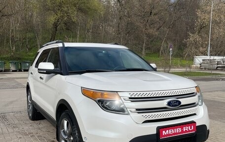 Ford Explorer VI, 2012 год, 1 700 000 рублей, 1 фотография