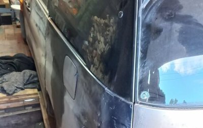 Toyota Estima III рестайлинг -2, 2003 год, 320 000 рублей, 1 фотография