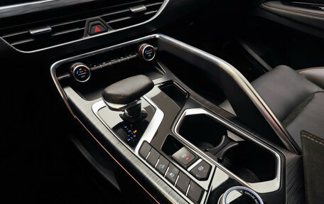 Geely Tugella FY11, 2023 год, 3 240 000 рублей, 13 фотография