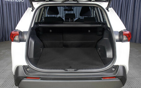 Toyota RAV4, 2020 год, 2 998 000 рублей, 10 фотография