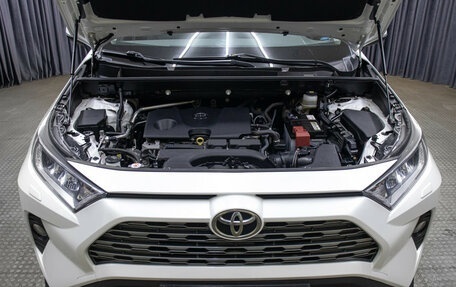 Toyota RAV4, 2020 год, 2 998 000 рублей, 9 фотография