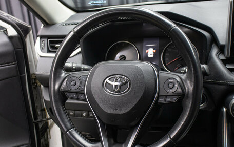 Toyota RAV4, 2020 год, 2 998 000 рублей, 17 фотография