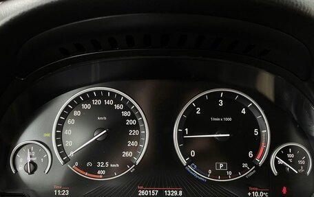 BMW 5 серия, 2015 год, 1 850 000 рублей, 11 фотография