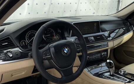 BMW 5 серия, 2015 год, 1 850 000 рублей, 10 фотография