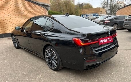 BMW 7 серия, 2019 год, 6 200 000 рублей, 3 фотография