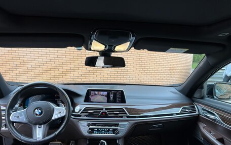 BMW 7 серия, 2019 год, 6 200 000 рублей, 9 фотография