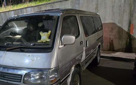 Toyota HiAce H50 H60 H70, 1985 год, 550 000 рублей, 4 фотография