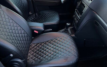 Skoda Yeti I рестайлинг, 2015 год, 1 600 000 рублей, 8 фотография