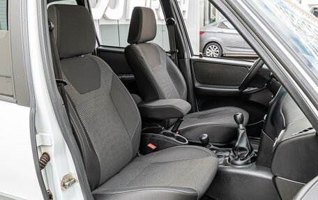 Chevrolet Niva I рестайлинг, 2018 год, 788 000 рублей, 8 фотография