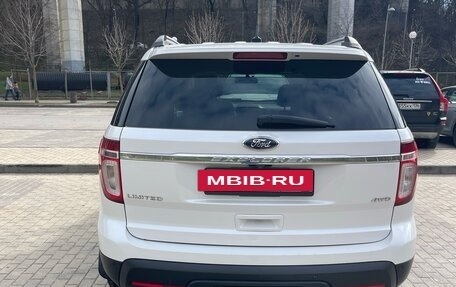 Ford Explorer VI, 2012 год, 1 700 000 рублей, 4 фотография