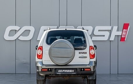 Chevrolet Niva I рестайлинг, 2018 год, 788 000 рублей, 4 фотография