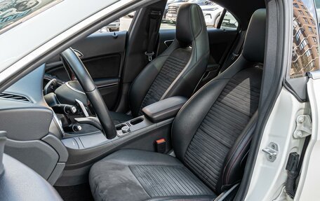 Mercedes-Benz CLA, 2015 год, 2 250 000 рублей, 10 фотография