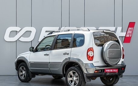 Chevrolet Niva I рестайлинг, 2018 год, 788 000 рублей, 2 фотография