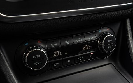 Mercedes-Benz CLA, 2015 год, 2 250 000 рублей, 14 фотография