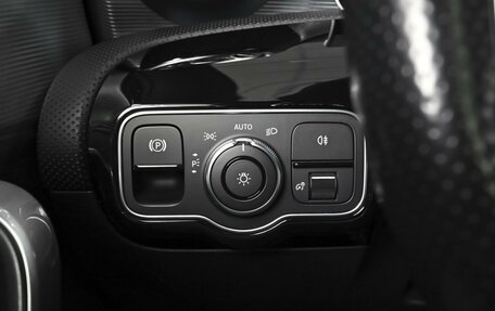 Mercedes-Benz A-Класс, 2020 год, 3 498 000 рублей, 18 фотография