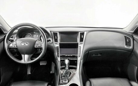 Infiniti Q50 I рестайлинг, 2017 год, 2 900 000 рублей, 5 фотография