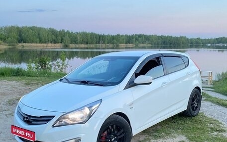 Hyundai Solaris II рестайлинг, 2014 год, 780 000 рублей, 1 фотография