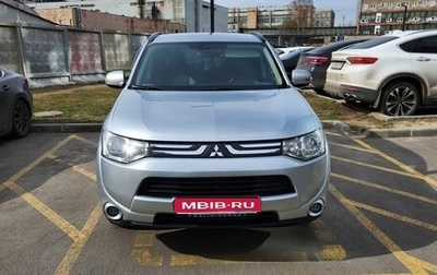 Mitsubishi Outlander III рестайлинг 3, 2013 год, 1 700 000 рублей, 1 фотография
