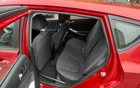 Hyundai Solaris II рестайлинг, 2011 год, 700 000 рублей, 6 фотография