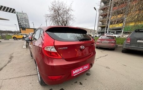 Hyundai Solaris II рестайлинг, 2011 год, 700 000 рублей, 8 фотография