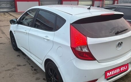 Hyundai Solaris II рестайлинг, 2014 год, 780 000 рублей, 12 фотография