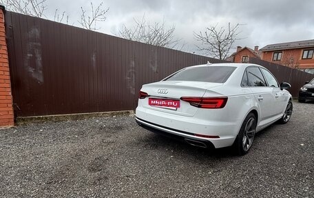 Audi A4, 2018 год, 2 350 000 рублей, 6 фотография
