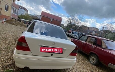 Mercedes-Benz C-Класс, 1996 год, 330 000 рублей, 6 фотография