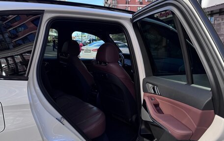 BMW X5, 2018 год, 6 300 000 рублей, 12 фотография