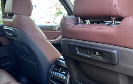 BMW X5, 2018 год, 6 300 000 рублей, 14 фотография