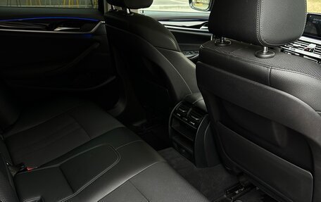 BMW 5 серия, 2019 год, 3 250 000 рублей, 13 фотография