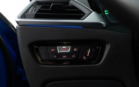 BMW 3 серия, 2019 год, 4 699 046 рублей, 22 фотография