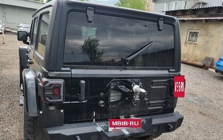 Jeep Wrangler, 2023 год, 5 730 000 рублей, 4 фотография