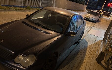 Mercedes-Benz C-Класс, 2001 год, 260 000 рублей, 2 фотография