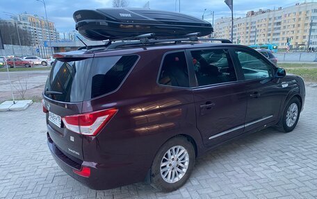 SsangYong Stavic, 2014 год, 1 750 000 рублей, 3 фотография