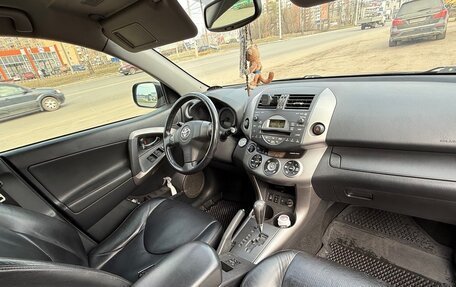 Toyota RAV4, 2006 год, 1 240 000 рублей, 13 фотография