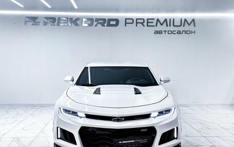 Chevrolet Camaro VI, 2018 год, 3 700 000 рублей, 4 фотография