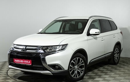 Mitsubishi Outlander III рестайлинг 3, 2017 год, 1 999 777 рублей, 1 фотография