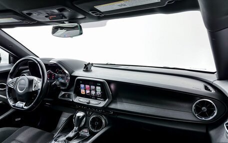 Chevrolet Camaro VI, 2018 год, 3 700 000 рублей, 20 фотография