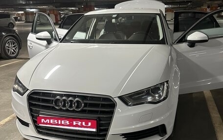 Audi A3, 2015 год, 1 590 000 рублей, 3 фотография