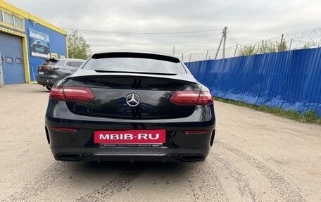 Mercedes-Benz E-Класс, 2018 год, 3 680 000 рублей, 4 фотография