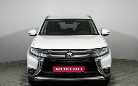 Mitsubishi Outlander III рестайлинг 3, 2017 год, 1 999 777 рублей, 2 фотография