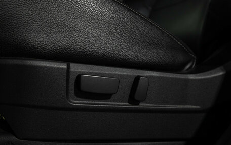 Mitsubishi Outlander III рестайлинг 3, 2017 год, 1 999 777 рублей, 19 фотография