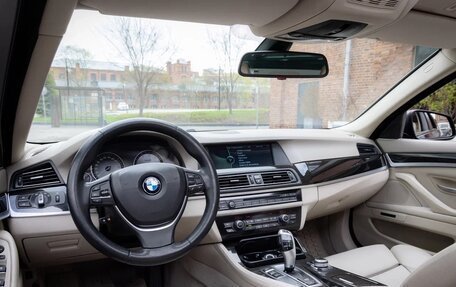 BMW 5 серия, 2011 год, 1 900 000 рублей, 14 фотография