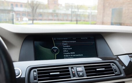 BMW 5 серия, 2011 год, 1 900 000 рублей, 26 фотография