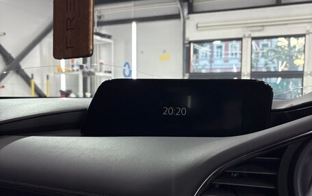 Mazda 3, 2019 год, 2 000 000 рублей, 14 фотография