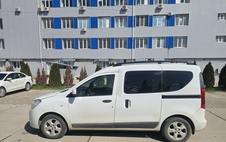 Renault Dokker, 2018 год, 900 000 рублей, 3 фотография