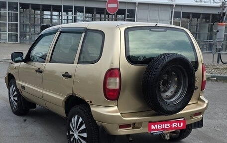 Chevrolet Niva I рестайлинг, 2005 год, 300 000 рублей, 5 фотография
