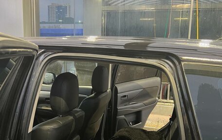 Mitsubishi Outlander III рестайлинг 3, 2013 год, 1 100 000 рублей, 8 фотография