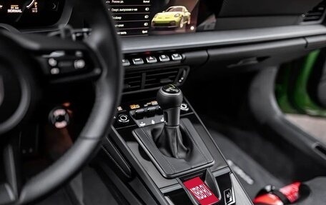 Porsche 911 GT3, 2025 год, 35 490 000 рублей, 25 фотография